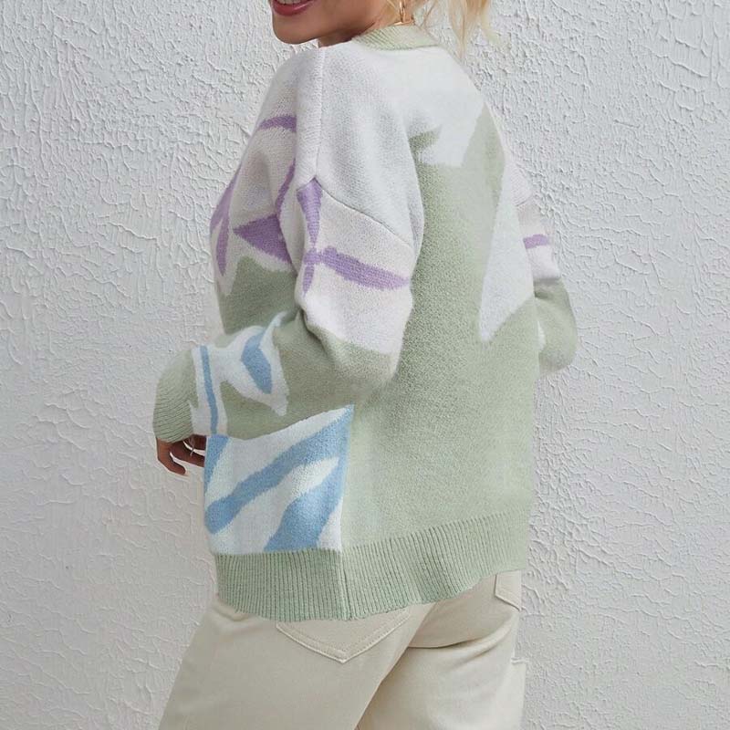 Casual Sweater with Color Blocks