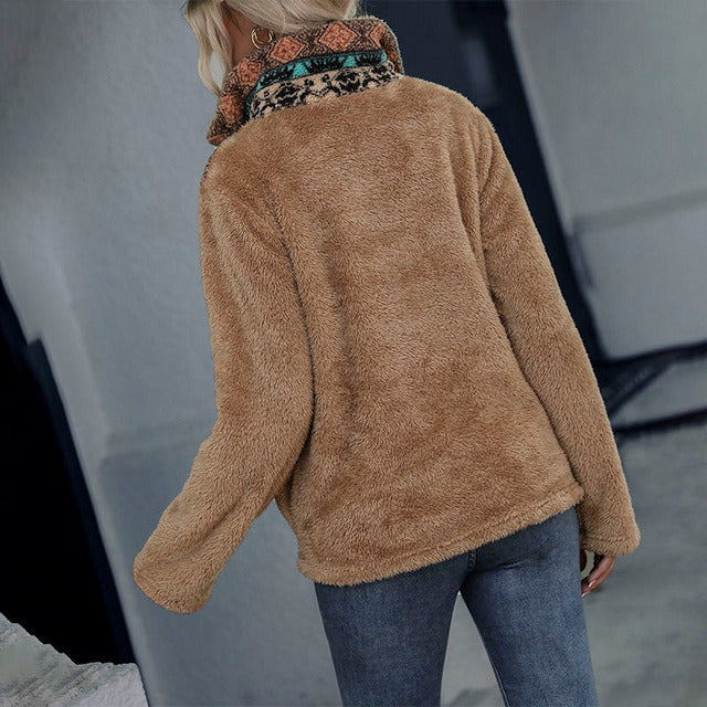 Casual Sweater with Geometric Print