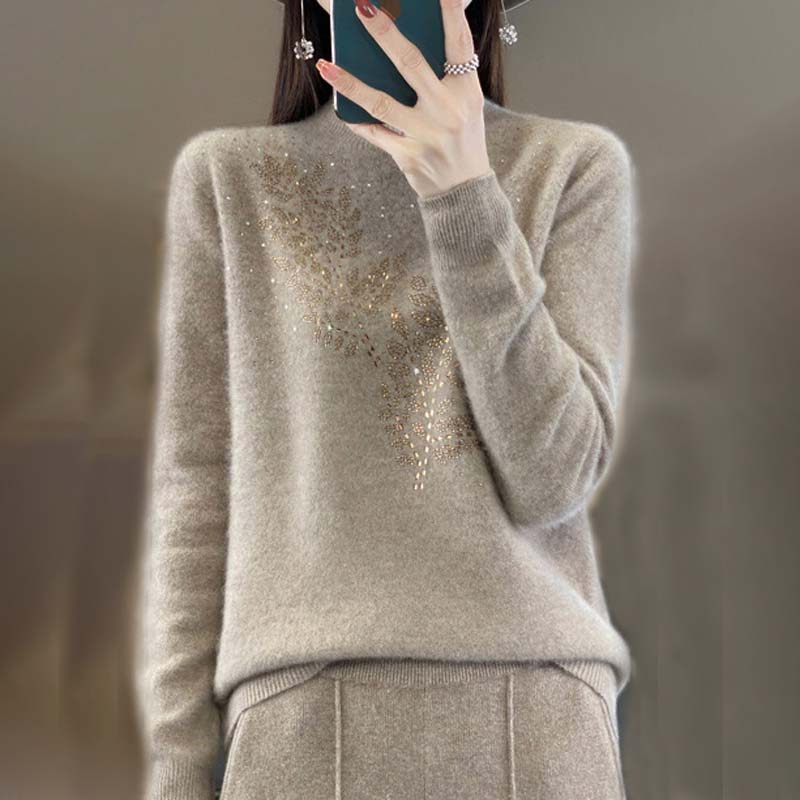 Knitted Sweater with Leaf Pattern