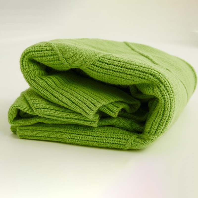 Casual Knitted Sweater in Solid Color
